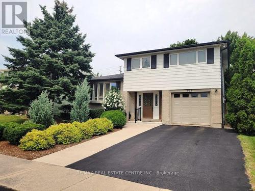 868 Cabot Trail, Milton (Dorset Park), ON - Outdoor With Facade