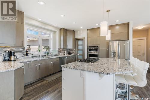 545 Tennyson Avenue, Southey, SK - Indoor Photo Showing Kitchen With Stainless Steel Kitchen With Upgraded Kitchen