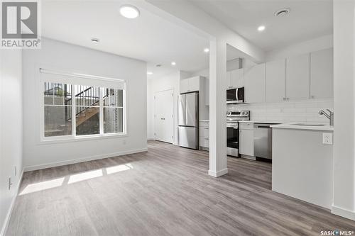 203 Cowessess Road, Saskatoon, SK - Indoor Photo Showing Kitchen