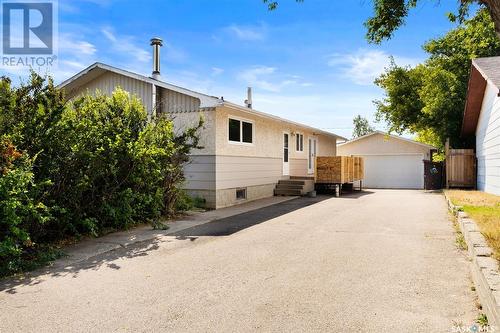 202 7Th Street, Pilot Butte, SK - Outdoor With Exterior