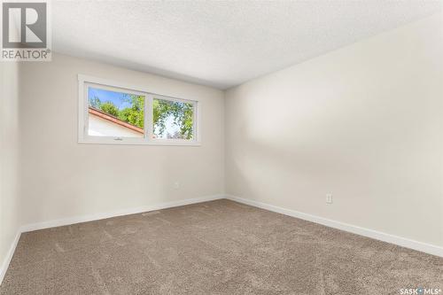 202 7Th Street, Pilot Butte, SK - Indoor Photo Showing Other Room