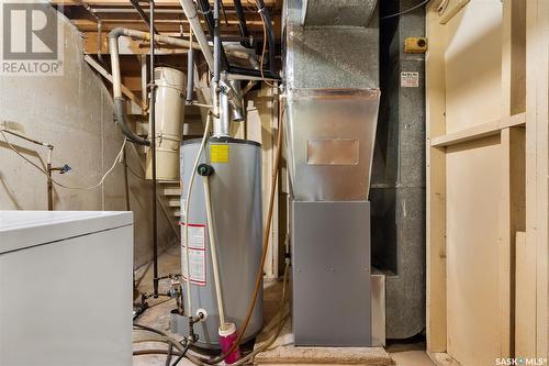 202 7Th Street, Pilot Butte, SK - Indoor Photo Showing Basement