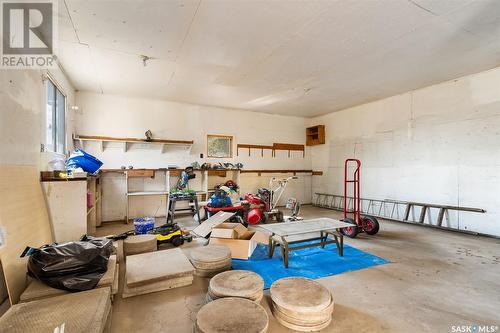 202 7Th Street, Pilot Butte, SK - Indoor