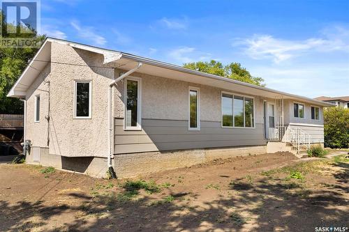 202 7Th Street, Pilot Butte, SK - Outdoor