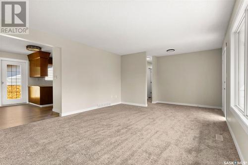 202 7Th Street, Pilot Butte, SK - Indoor Photo Showing Other Room