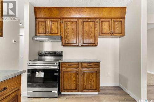 202 7Th Street, Pilot Butte, SK - Indoor Photo Showing Kitchen