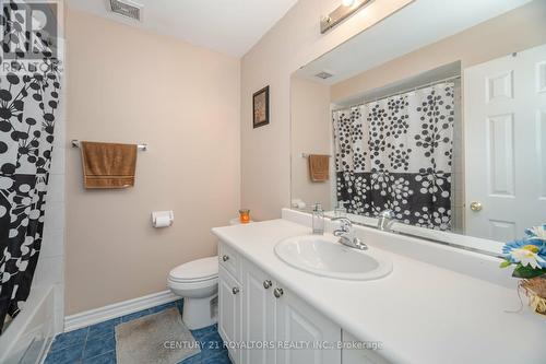 24 Caversham Drive, Brampton (Sandringham-Wellington), ON - Indoor Photo Showing Bathroom