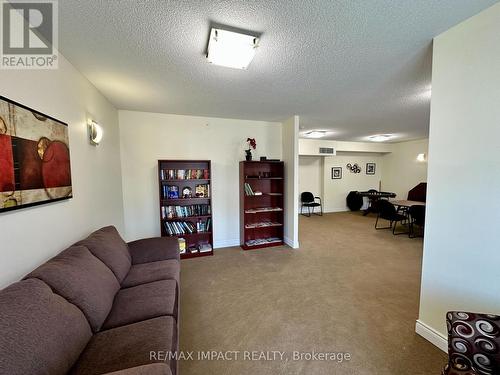 104 - 1 Sidney Lane, Clarington (Bowmanville), ON - Indoor Photo Showing Living Room