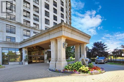 1609 - 9235 Jane Street, Vaughan, ON - Outdoor With Facade