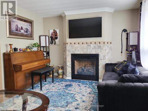 304 Old Homestead Road, Georgina (Keswick North), ON - Indoor Photo Showing Living Room With Fireplace