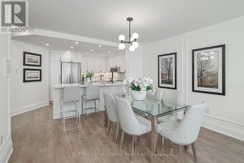 1106 - 7440 Bathurst Street, Vaughan, ON - Indoor Photo Showing Dining Room