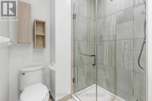 Ph08 - 195 Redpath Avenue, Toronto (Mount Pleasant West), ON - Indoor Photo Showing Bathroom