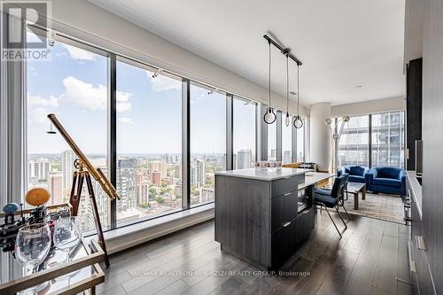 3902 - 5 St Joseph Street, Toronto (Bay Street Corridor), ON - Indoor