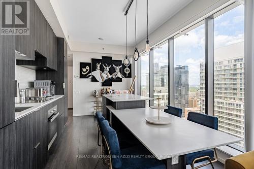 3902 - 5 St Joseph Street, Toronto, ON - Indoor Photo Showing Dining Room