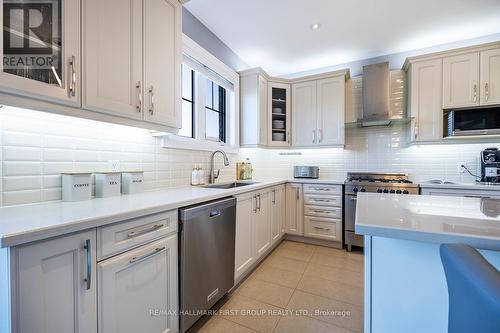 2357 New Providence Street, Oshawa (Windfields), ON - Indoor Photo Showing Kitchen With Upgraded Kitchen