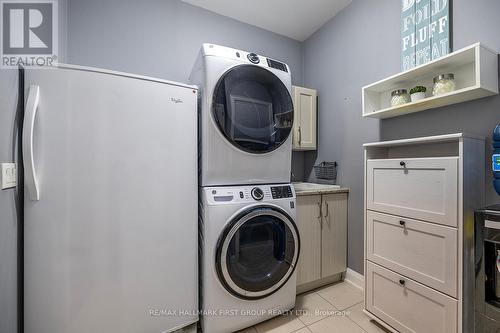 2357 New Providence Street, Oshawa (Windfields), ON - Indoor Photo Showing Laundry Room