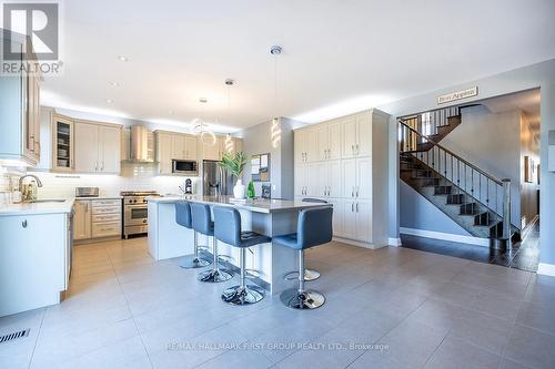 2357 New Providence Street, Oshawa (Windfields), ON - Indoor Photo Showing Kitchen With Upgraded Kitchen