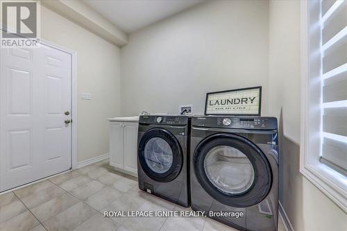 1 Waterfront Crescent, Whitby, ON - Indoor Photo Showing Laundry Room