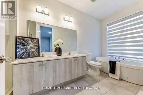 1 Waterfront Crescent, Whitby, ON - Indoor Photo Showing Bathroom