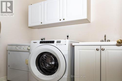 42 Inverhuron Street, Richmond Hill (Oak Ridges Lake Wilcox), ON - Indoor Photo Showing Laundry Room