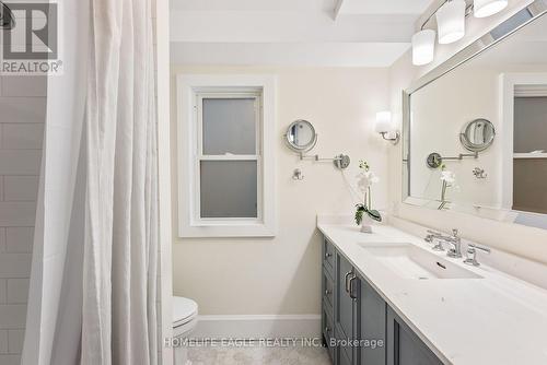 334 Riverdale Avenue, Toronto (Blake-Jones), ON - Indoor Photo Showing Bathroom