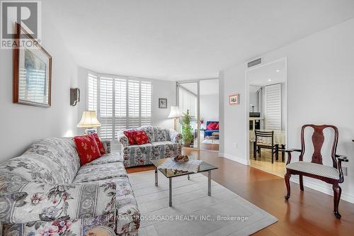 1203 - 10 Kenneth Avenue, Toronto (Willowdale East), ON - Indoor Photo Showing Living Room