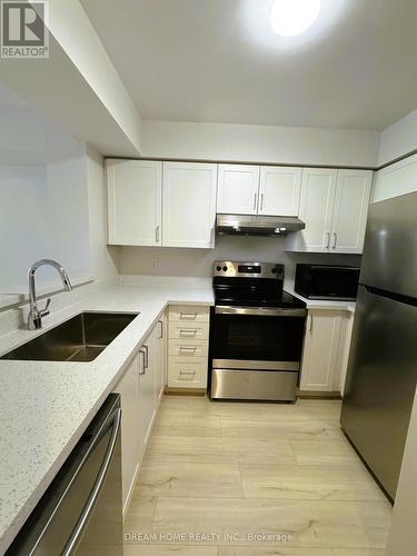 1801 - 18 Hillcrest Avenue, Toronto (Willowdale East), ON - Indoor Photo Showing Kitchen With Double Sink