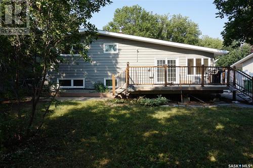 4321 Garnet Street, Regina, SK - Outdoor With Deck Patio Veranda