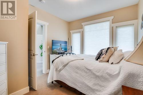 1686 Begley Road, Kelowna, BC - Indoor Photo Showing Bedroom