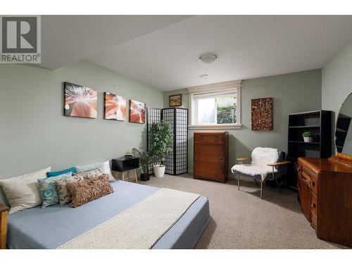 4641 Crawford Court, Kelowna, BC - Indoor Photo Showing Bedroom