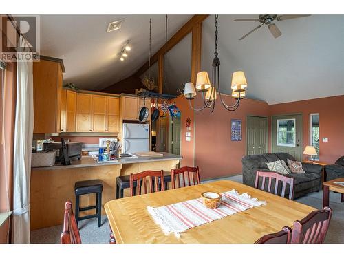 4242 De Roo Road, Vernon, BC - Indoor Photo Showing Dining Room