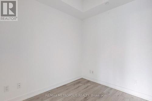 3710 - 161 Roehampton Avenue, Toronto, ON - Indoor Photo Showing Other Room