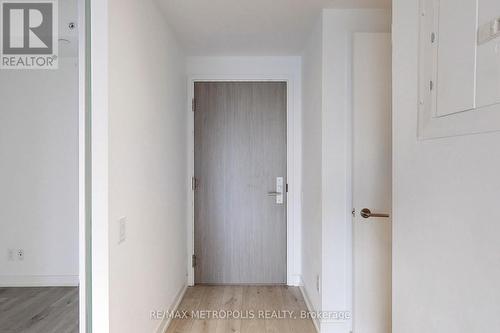 3710 - 161 Roehampton Avenue, Toronto, ON - Indoor Photo Showing Other Room