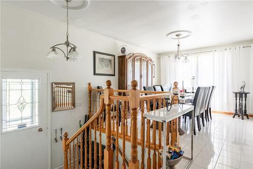 5347 Elm Street, Niagara Falls, ON - Indoor Photo Showing Dining Room