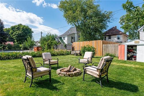 5347 Elm Street, Niagara Falls, ON - Outdoor