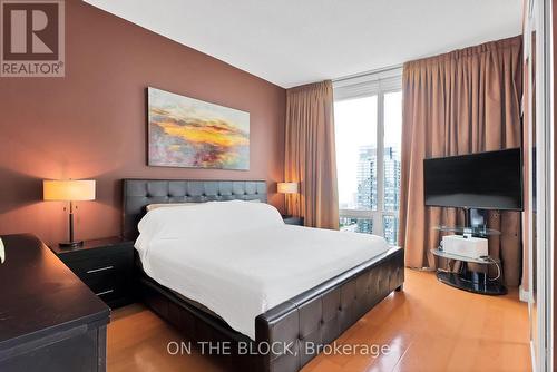 3803 - 81 Navy Wharf Court, Toronto (Waterfront Communities), ON - Indoor Photo Showing Bedroom