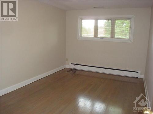 Bedroom - 628 Thessaly Circle, Ottawa, ON - Indoor Photo Showing Other Room