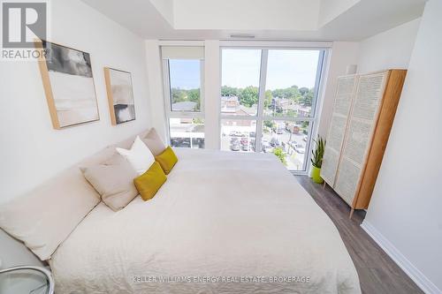 523 - 2301 Danforth Avenue, Toronto (East End-Danforth), ON - Indoor Photo Showing Bedroom