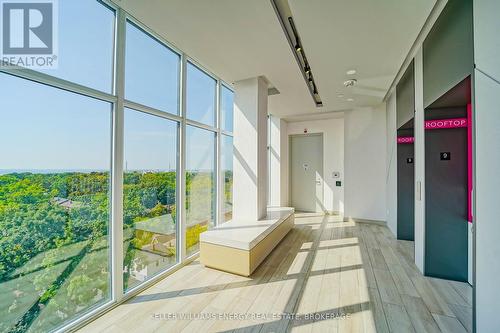 523 - 2301 Danforth Avenue, Toronto (East End-Danforth), ON - Indoor Photo Showing Other Room