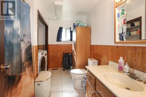 277 Crosby Drive, Kawartha Lakes (Bobcaygeon), ON - Indoor Photo Showing Bathroom