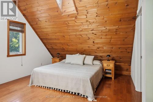 1719 River Road, Otonabee-South Monaghan, ON - Indoor Photo Showing Bedroom