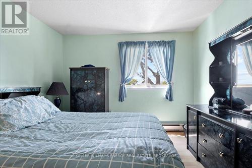 131 - 1100 Oxford Street, Oshawa (Lakeview), ON - Indoor Photo Showing Bedroom