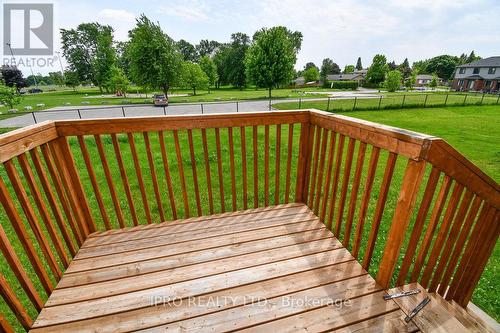 1353 Michael Circle N, London, ON - Outdoor With Deck Patio Veranda With Backyard