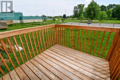 1353 Michael Circle N, London, ON - Outdoor With Deck Patio Veranda