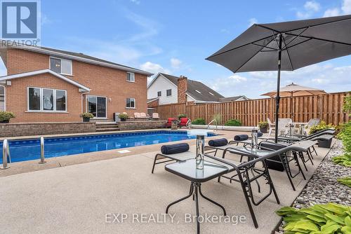 7689 Mount Carmel Boulevard, Niagara Falls, ON - Outdoor With In Ground Pool