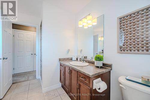 37 Moonbeam Drive, Hamilton (Kernighan), ON - Indoor Photo Showing Bathroom