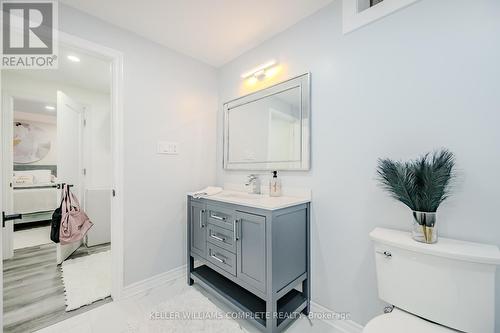 37 Moonbeam Drive, Hamilton (Kernighan), ON - Indoor Photo Showing Bathroom