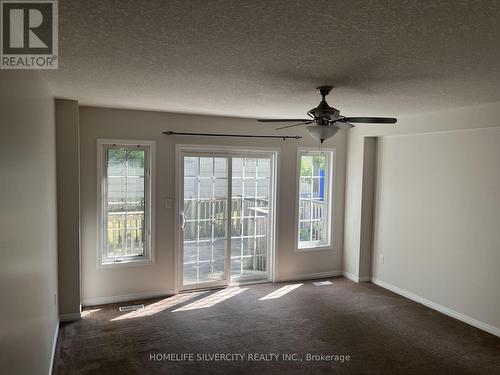 B10 - 155 Highland Crescent, Kitchener, ON - Indoor Photo Showing Other Room