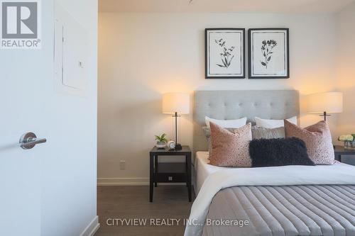 Lph14 - 270 Dufferin Street, Toronto (South Parkdale), ON - Indoor Photo Showing Bedroom