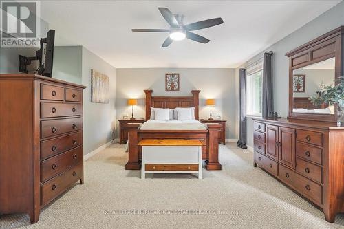 16 - 218 Plains Road E, Burlington (Lasalle), ON - Indoor Photo Showing Bedroom